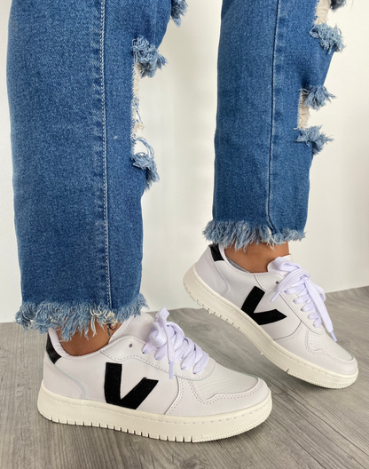 Tenis Victoria