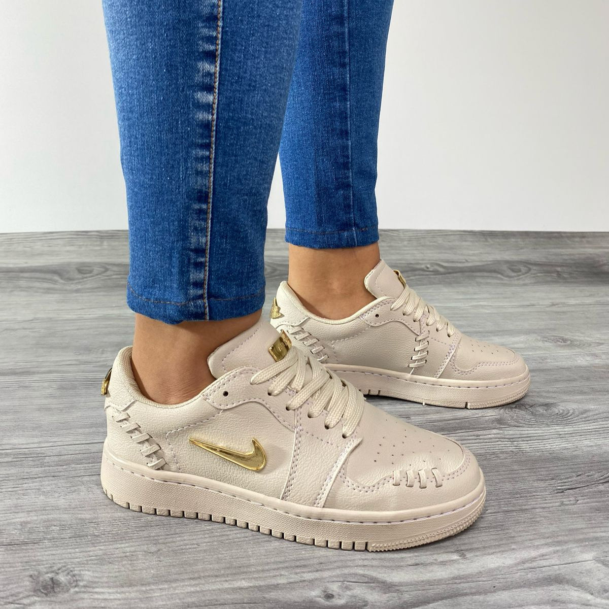 Tenis Jordan 1 low