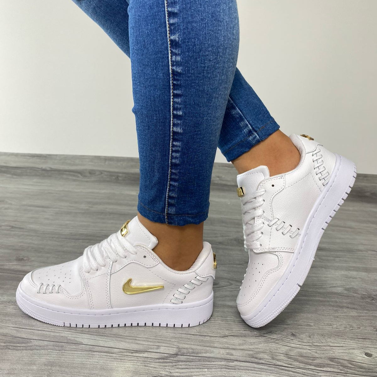 Tenis Jordan 1 low