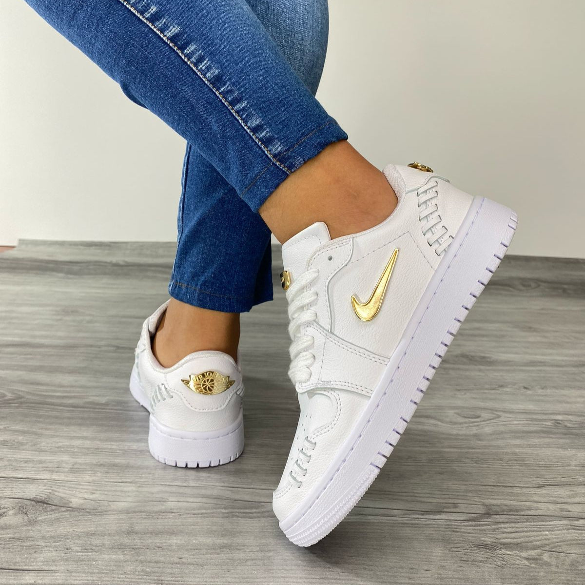Tenis Jordan 1 low