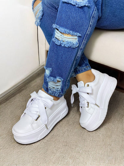 Tenis Maia